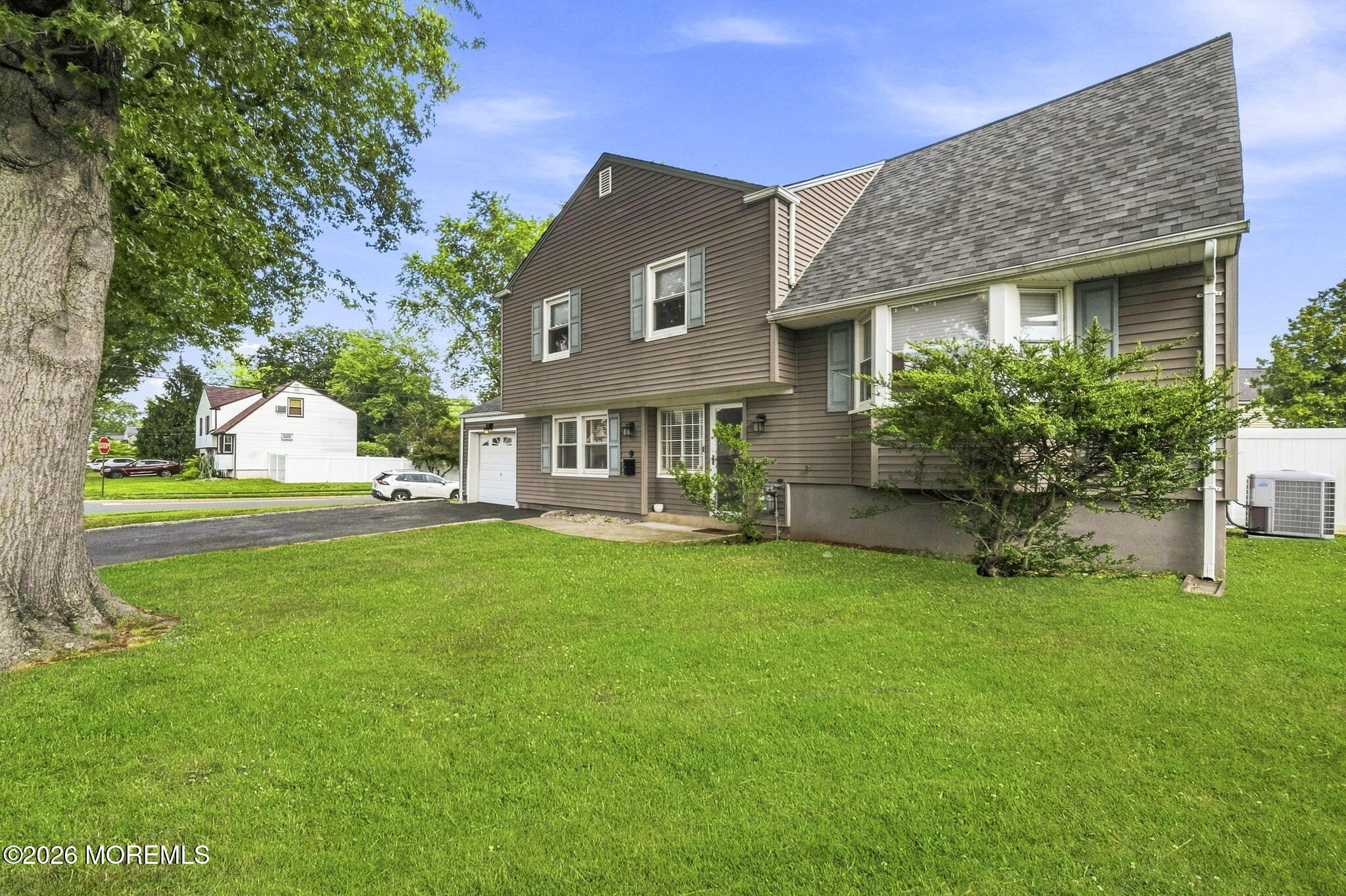 9 Meyer Road Edison NJ 08817