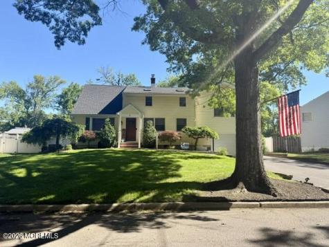19 Maplewood Drive Middletown NJ 07748