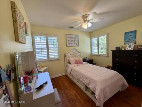 19 Maplewood Drive Middletown NJ 07748