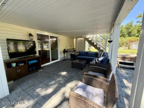 19 Maplewood Drive Middletown NJ 07748