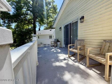19 Maplewood Drive Middletown NJ 07748
