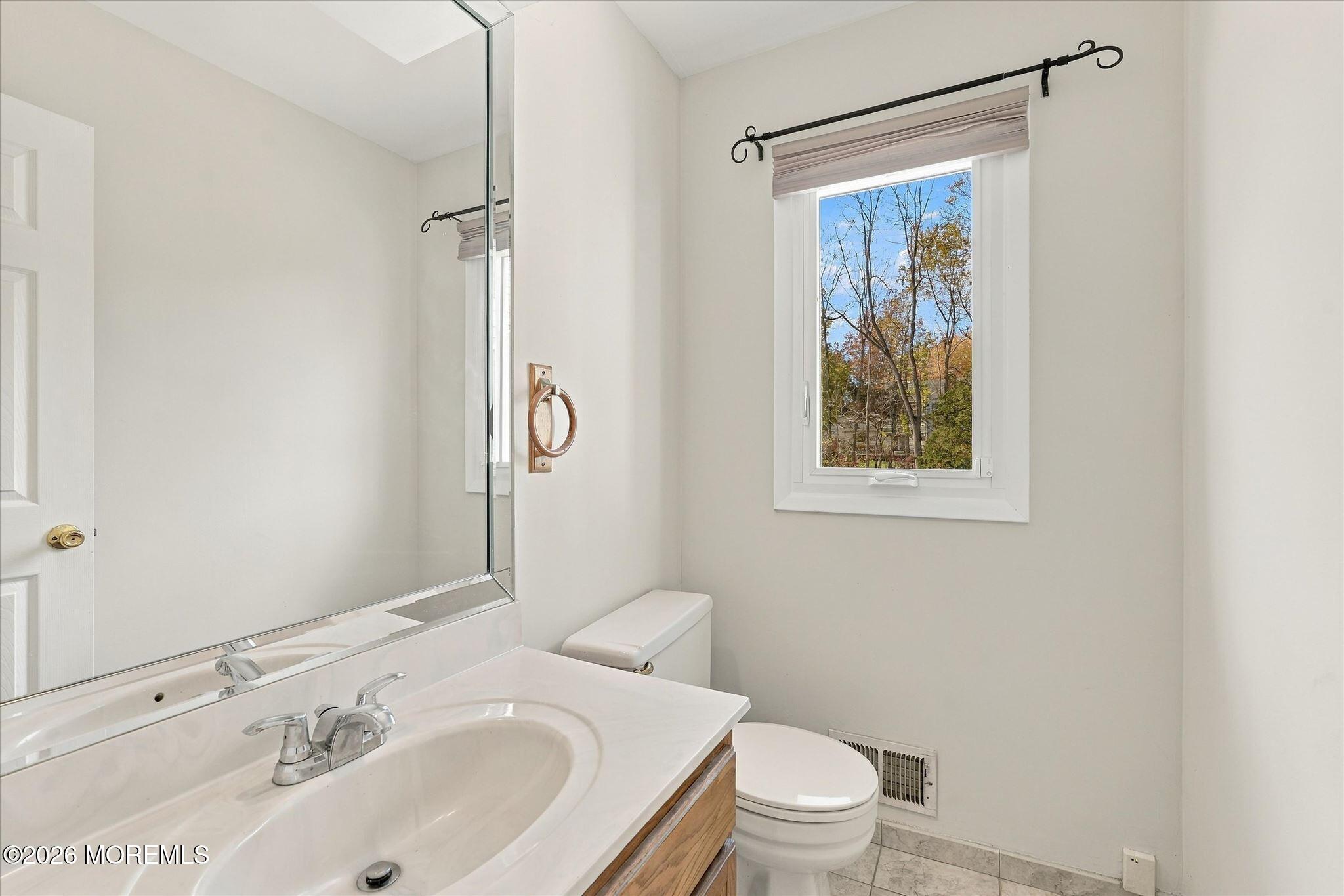 5 Penn Lane Middletown NJ 07748