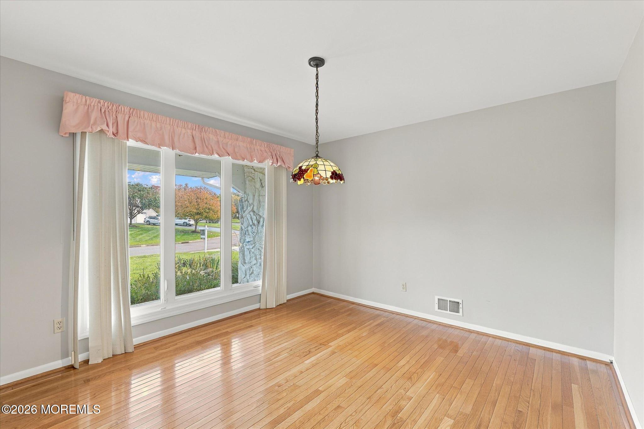5 Penn Lane Middletown NJ 07748