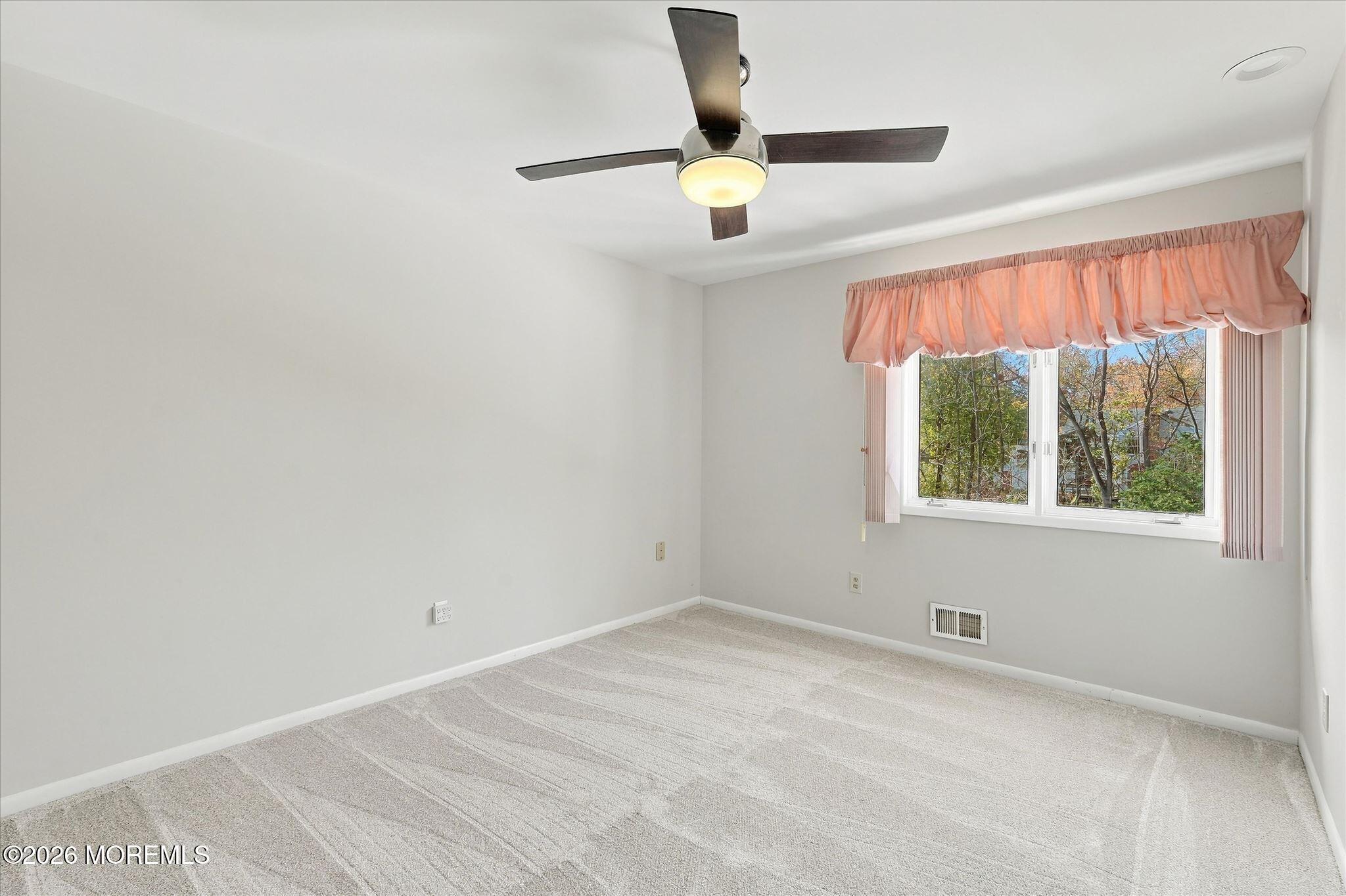 5 Penn Lane Middletown NJ 07748