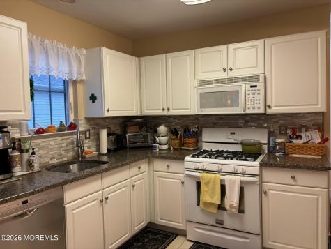 34 Clear Lake Road Whiting NJ 08759