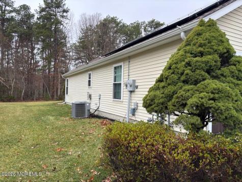 34 Clear Lake Road Whiting NJ 08759