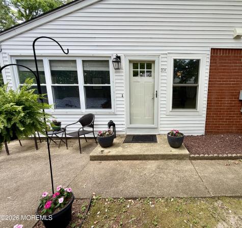 224 Columbine Avenue Whiting NJ 08759