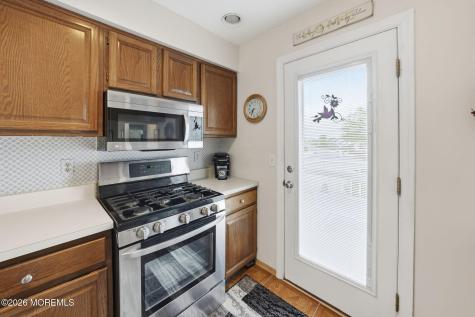 212 Timberlake Drive Manahawkin NJ 08050