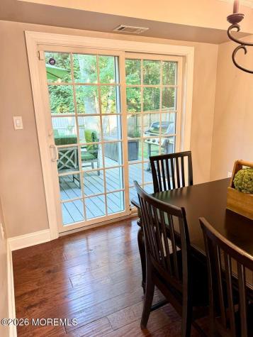 18 Providence Lane Howell NJ 07731