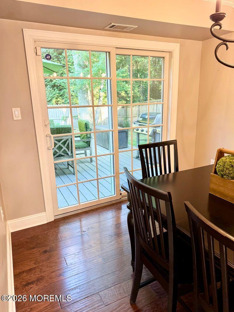 18 Providence Lane Howell NJ 07731