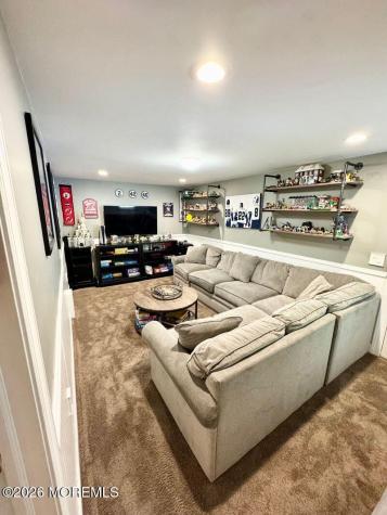 18 Providence Lane Howell NJ 07731