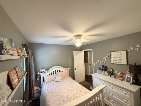18 Providence Lane Howell NJ 07731