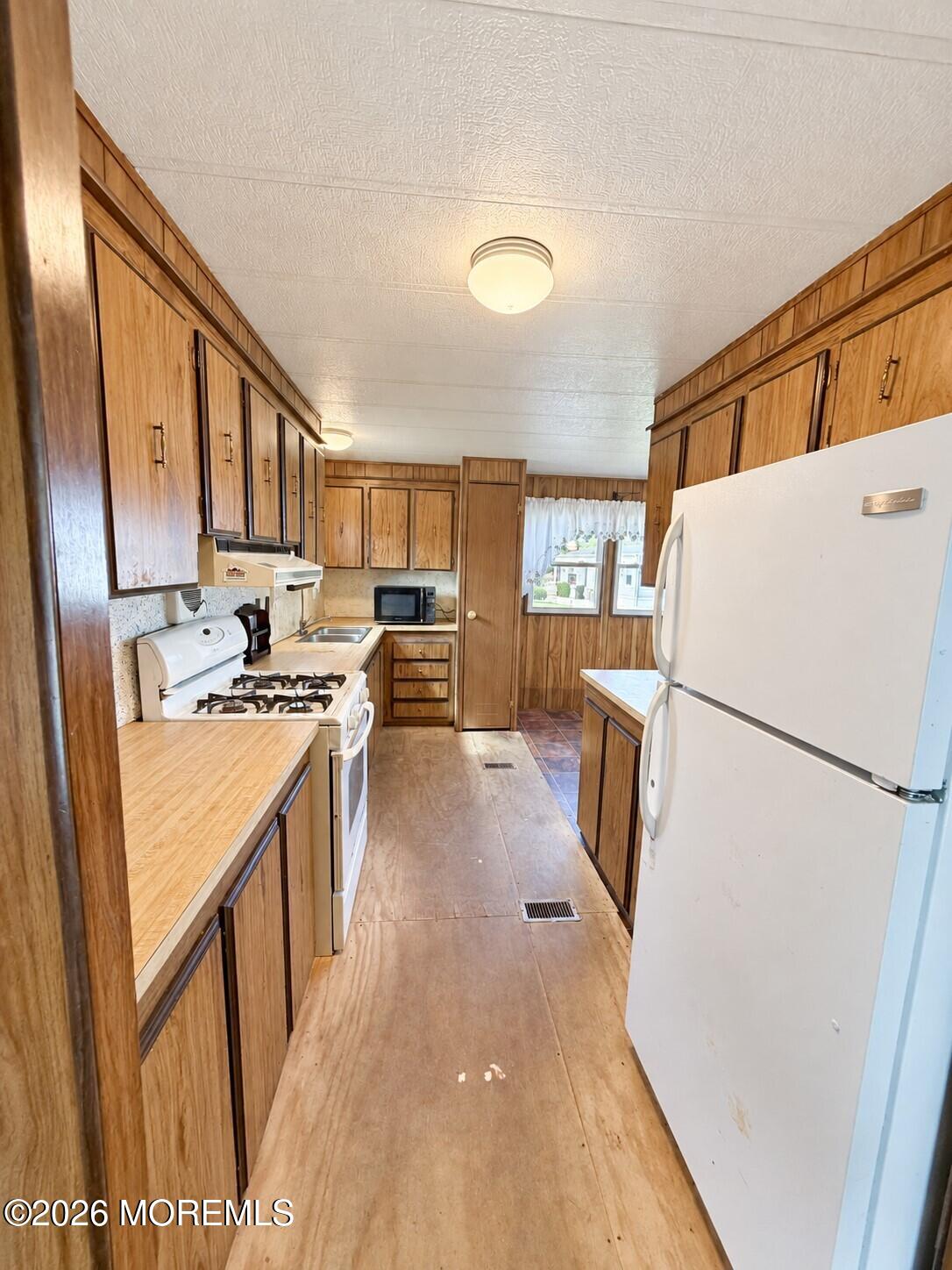1421 Nature Way Toms River NJ 08755