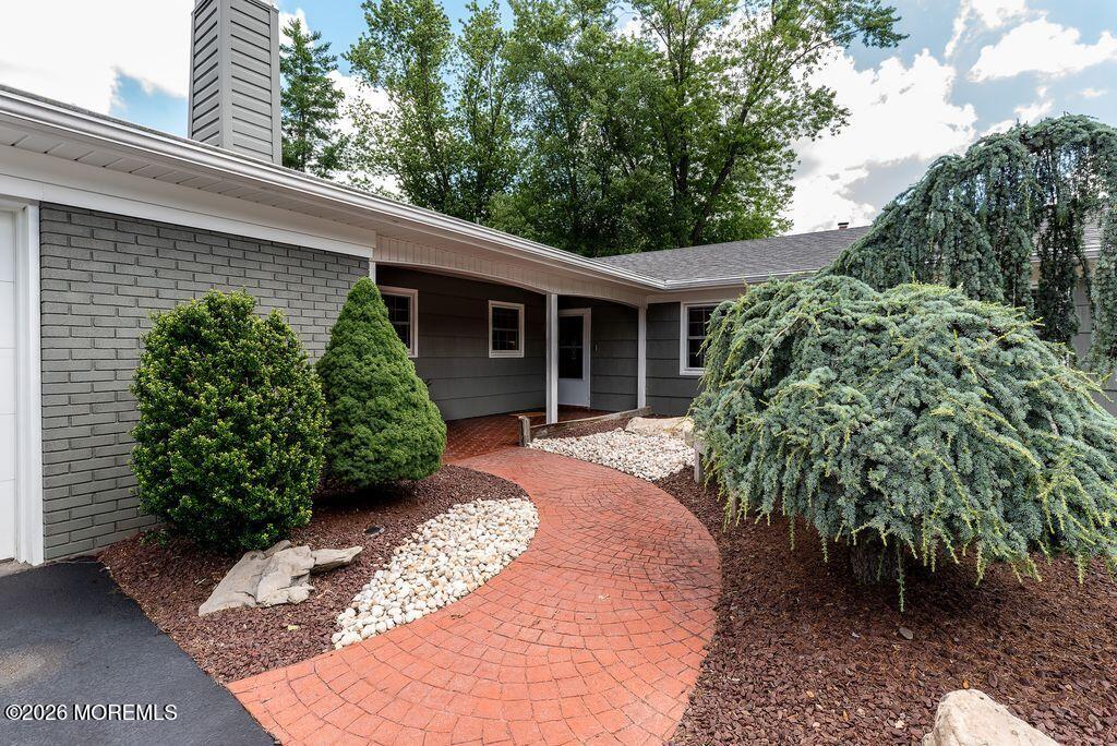 18 Girard Street Marlboro NJ 07746