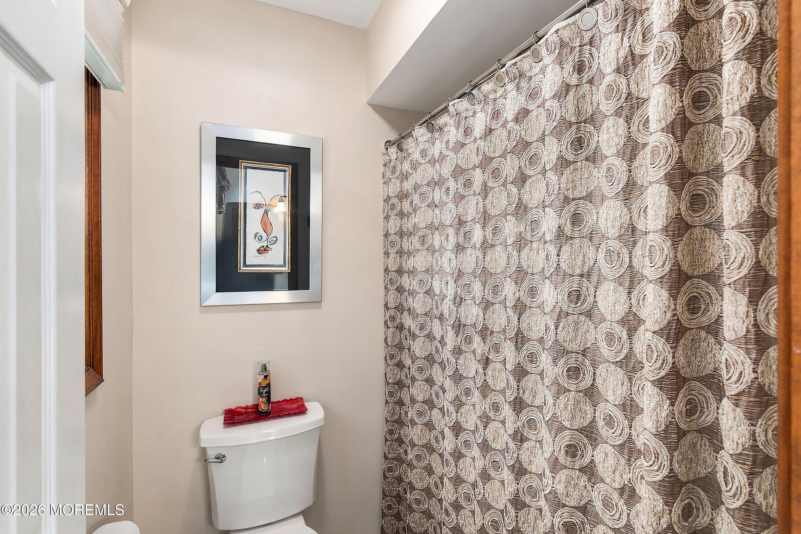 1 Oak Leaf Drive New Egypt NJ 08533