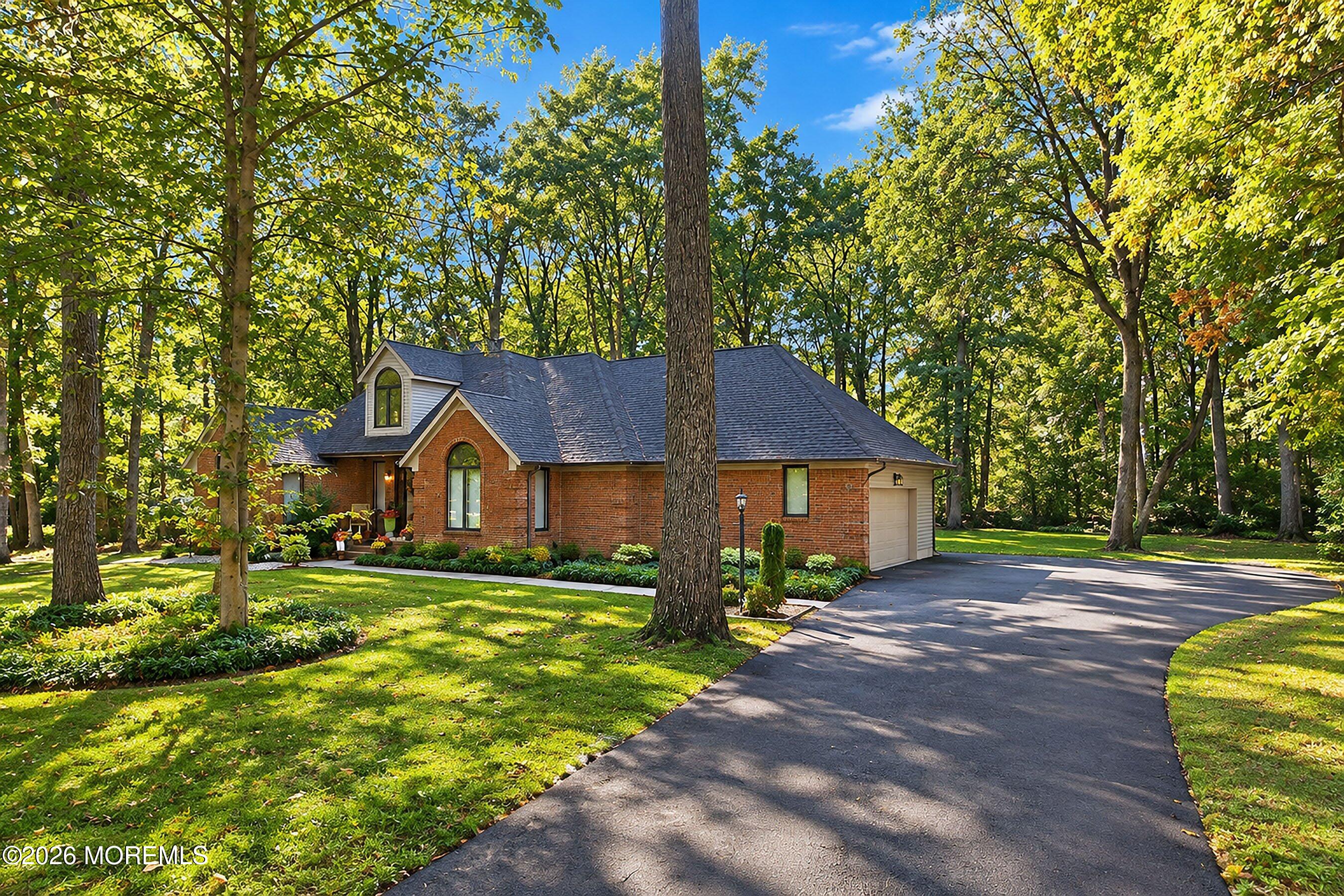 1 Oak Leaf Drive New Egypt NJ 08533