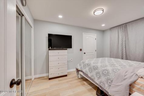 321 Curacao Street Toms River NJ 08757