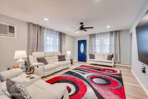 321 Curacao Street Toms River NJ 08757