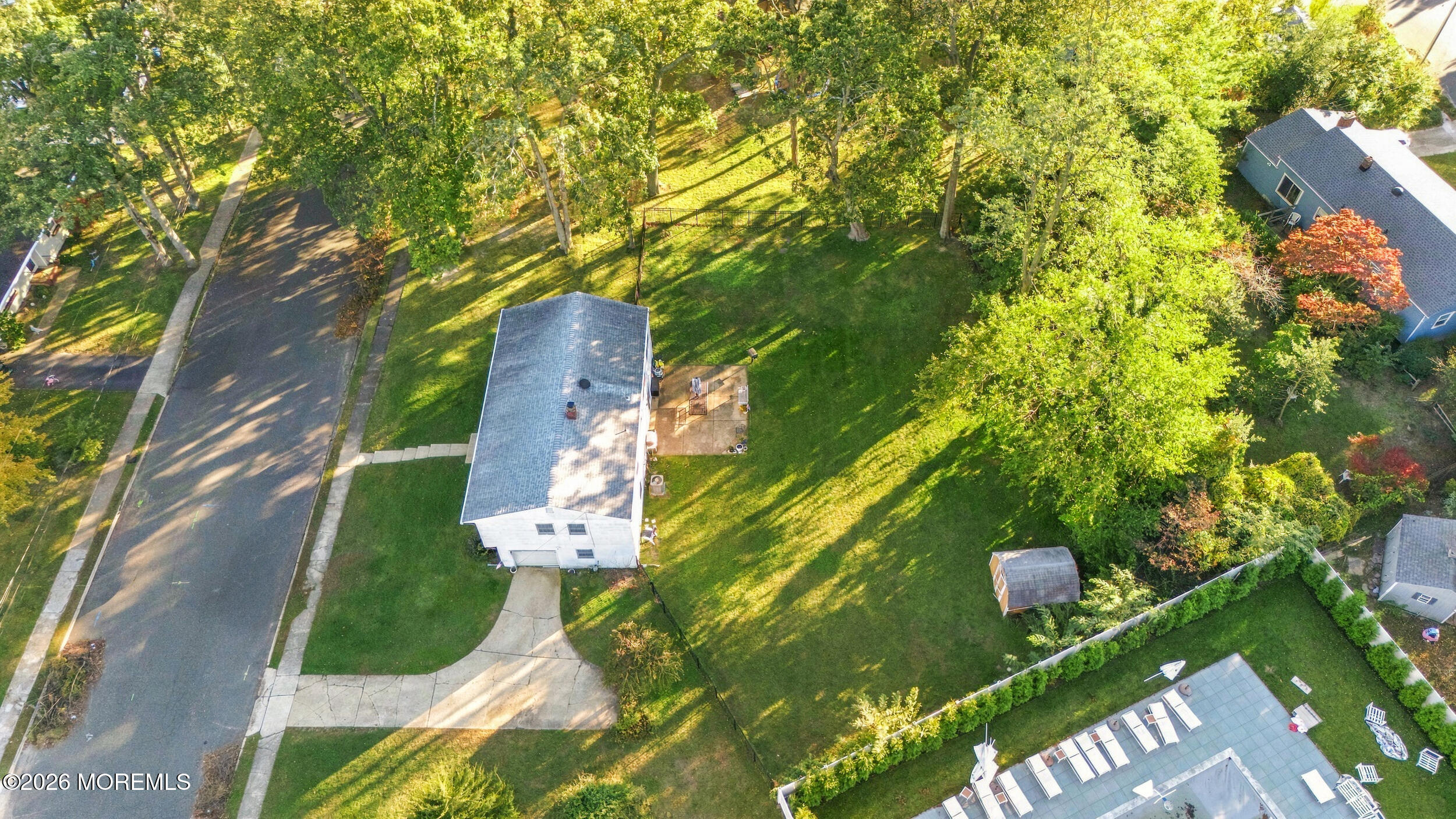 3 Roslyn Drive Oakhurst NJ 07755