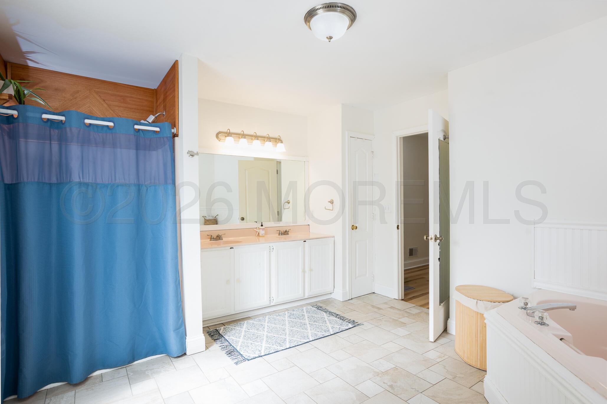 275 S Lakeshore Drive Manahawkin NJ 08050