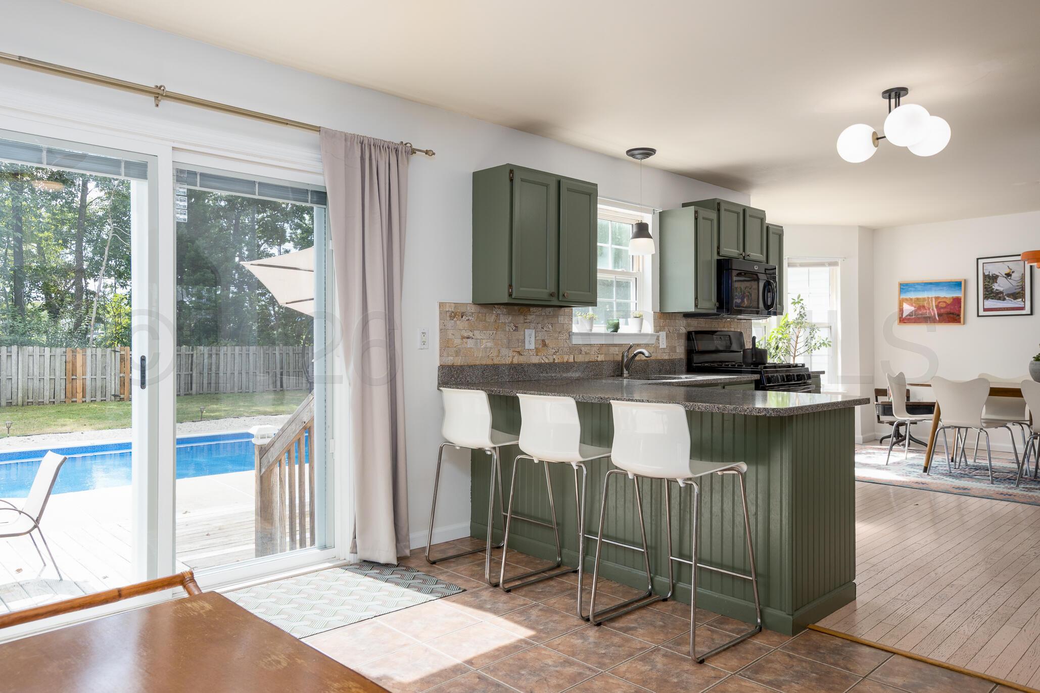 275 S Lakeshore Drive Manahawkin NJ 08050