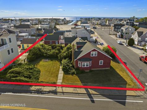 20 E South 33rd Street Long Beach Twp NJ 08008
