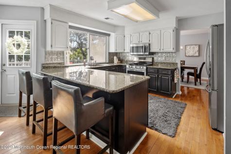 11 Bayberry Court Barnegat NJ 08005