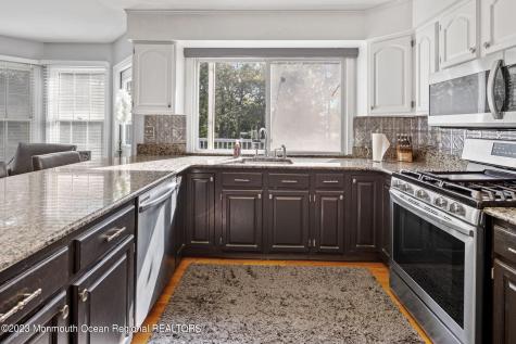 11 Bayberry Court Barnegat NJ 08005