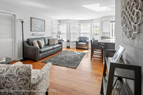 11 Bayberry Court Barnegat NJ 08005