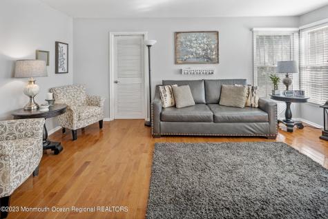 11 Bayberry Court Barnegat NJ 08005