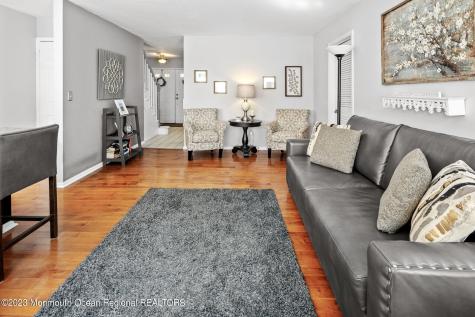 11 Bayberry Court Barnegat NJ 08005