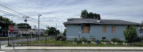 225 Carr Avenue Keansburg NJ 07734