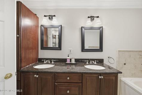 58 Duchess Court Freehold NJ 07728