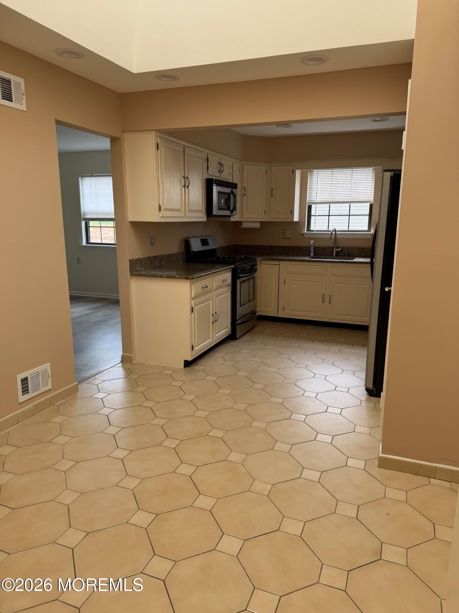 30 Oriel Way Marlboro NJ 07746