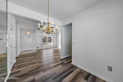 34 Molly Lane Brick NJ 08723