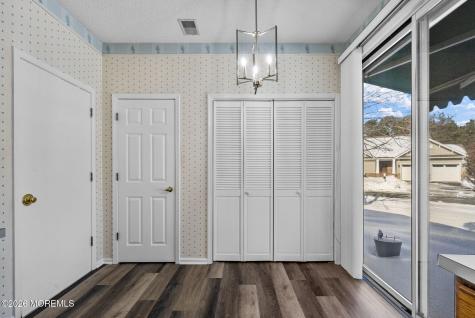34 Molly Lane Brick NJ 08723