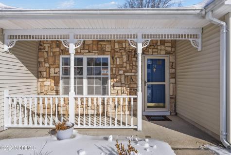 34 Molly Lane Brick NJ 08723