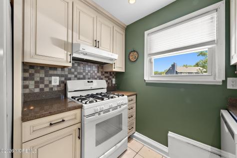 25 Carlow Way Hazlet NJ 07730