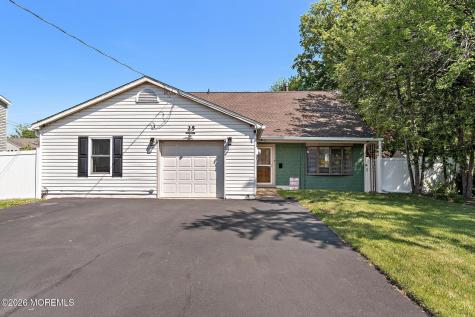 25 Carlow Way Hazlet NJ 07730