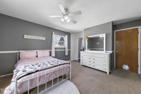 25 Carlow Way Hazlet NJ 07730