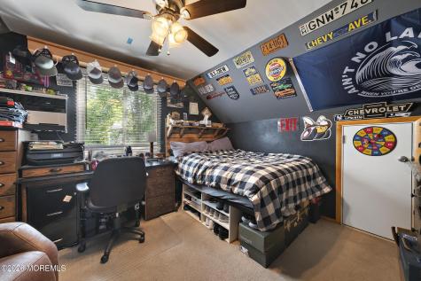 25 Carlow Way Hazlet NJ 07730