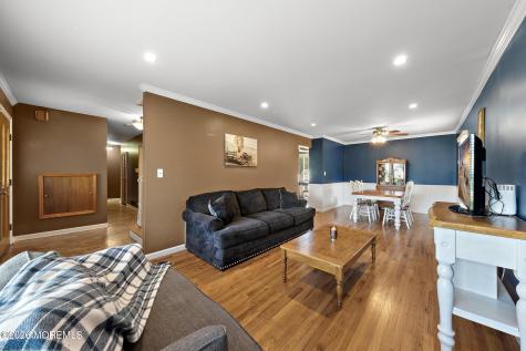 25 Carlow Way Hazlet NJ 07730