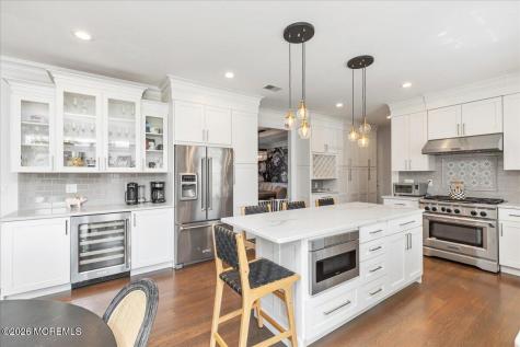 6 Chardonnay Drive Holmdel NJ 07733