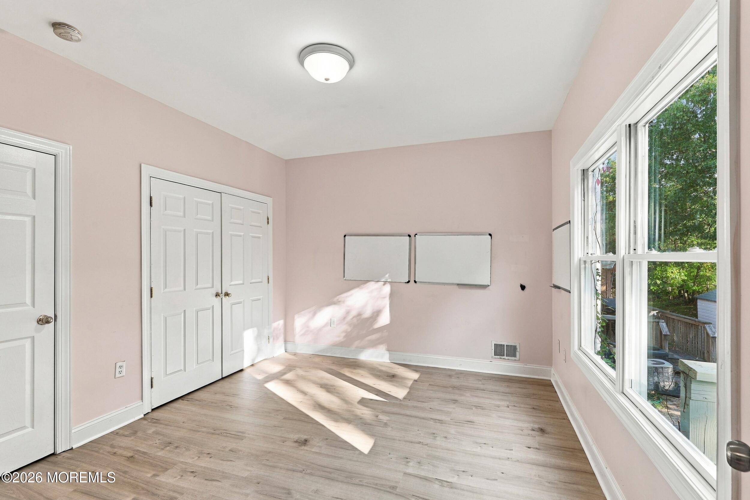7 Grassmere Street Lakewood NJ 08701