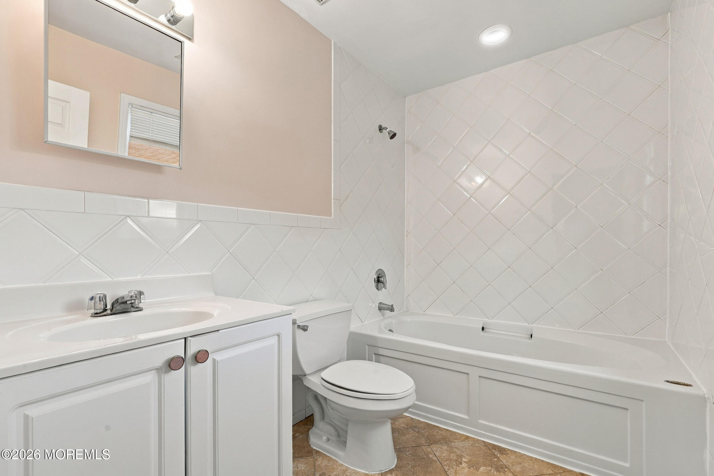7 Grassmere Street Lakewood NJ 08701