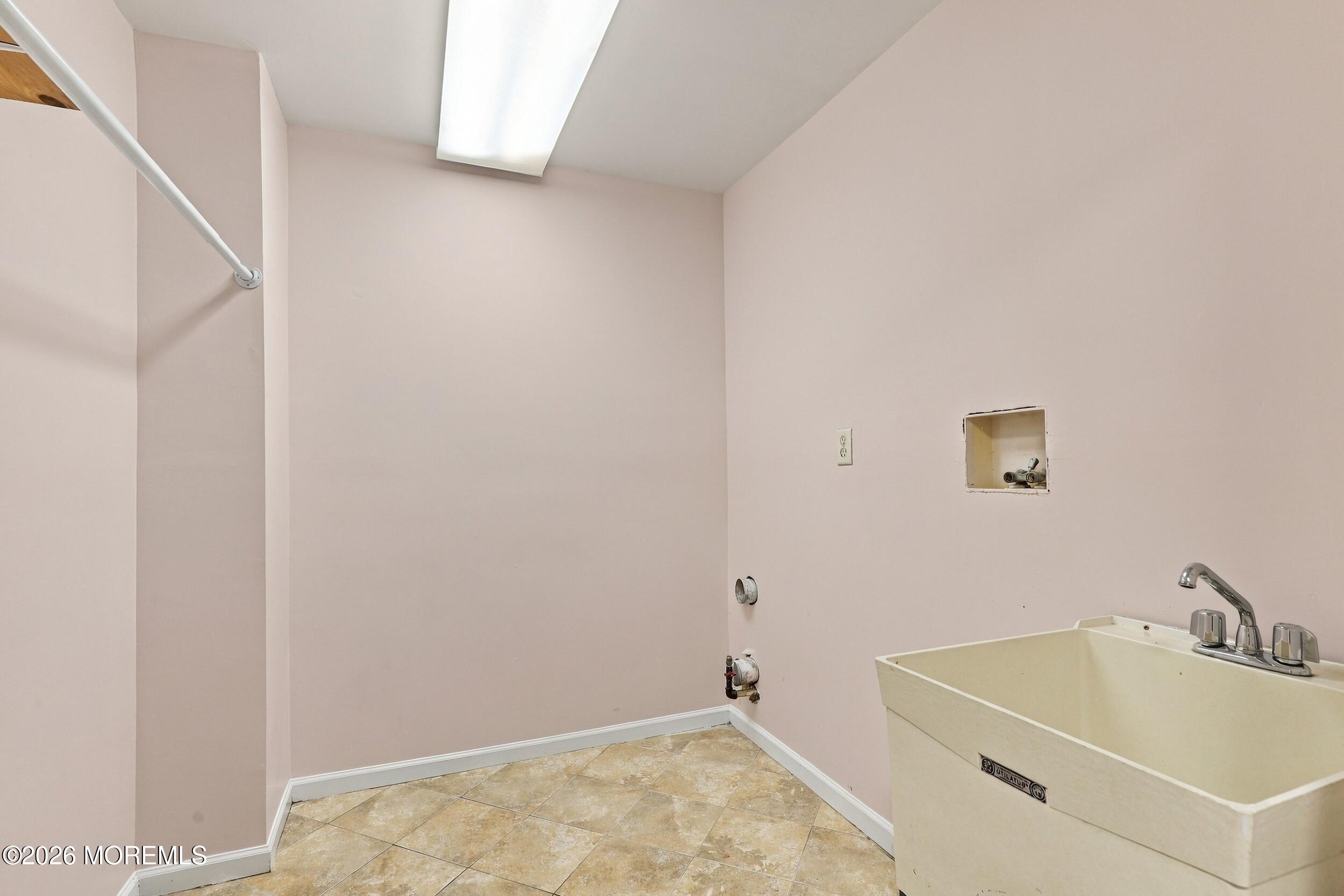 7 Grassmere Street Lakewood NJ 08701