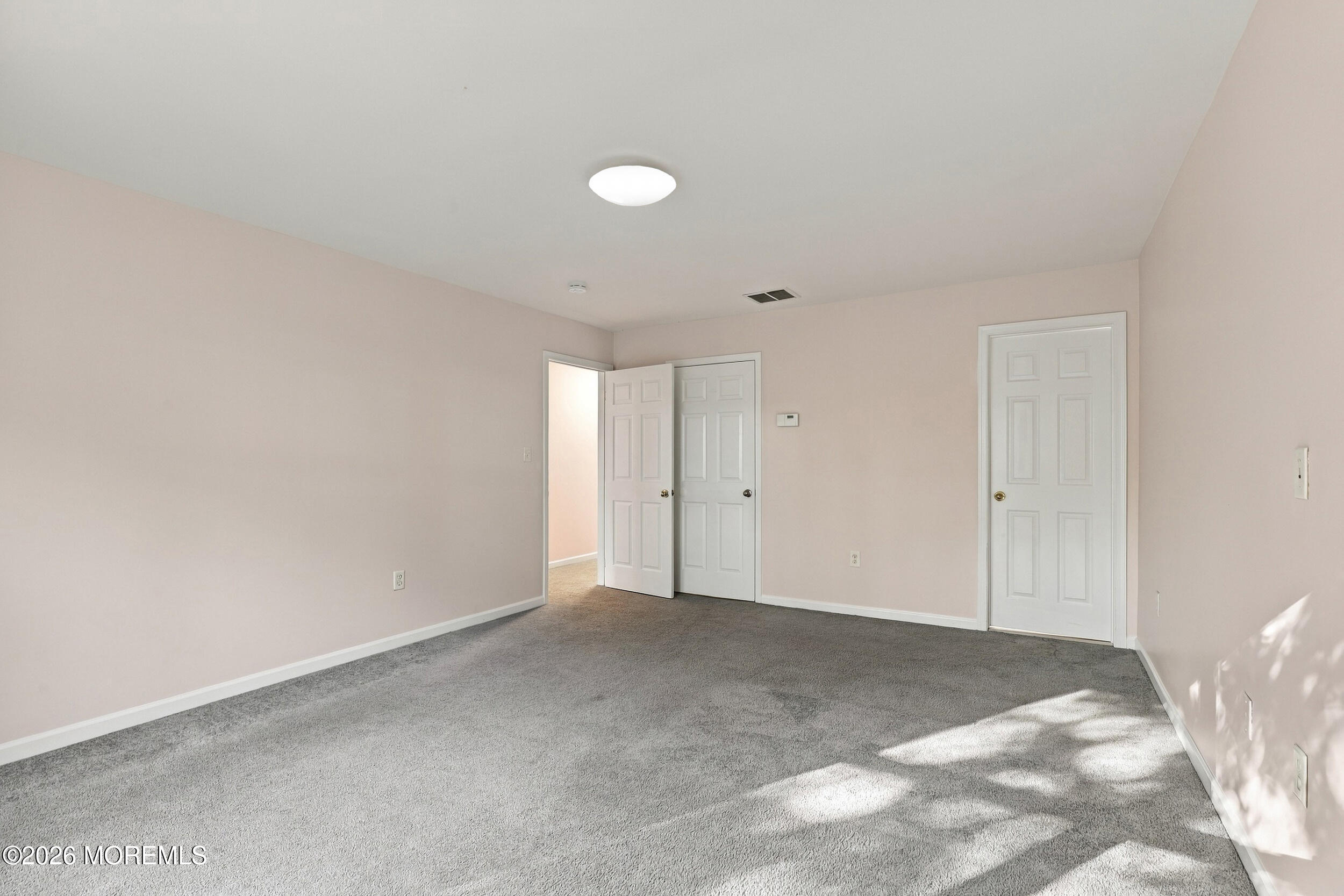 7 Grassmere Street Lakewood NJ 08701