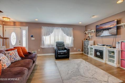 209 Park Avenue Union Beach NJ 07735