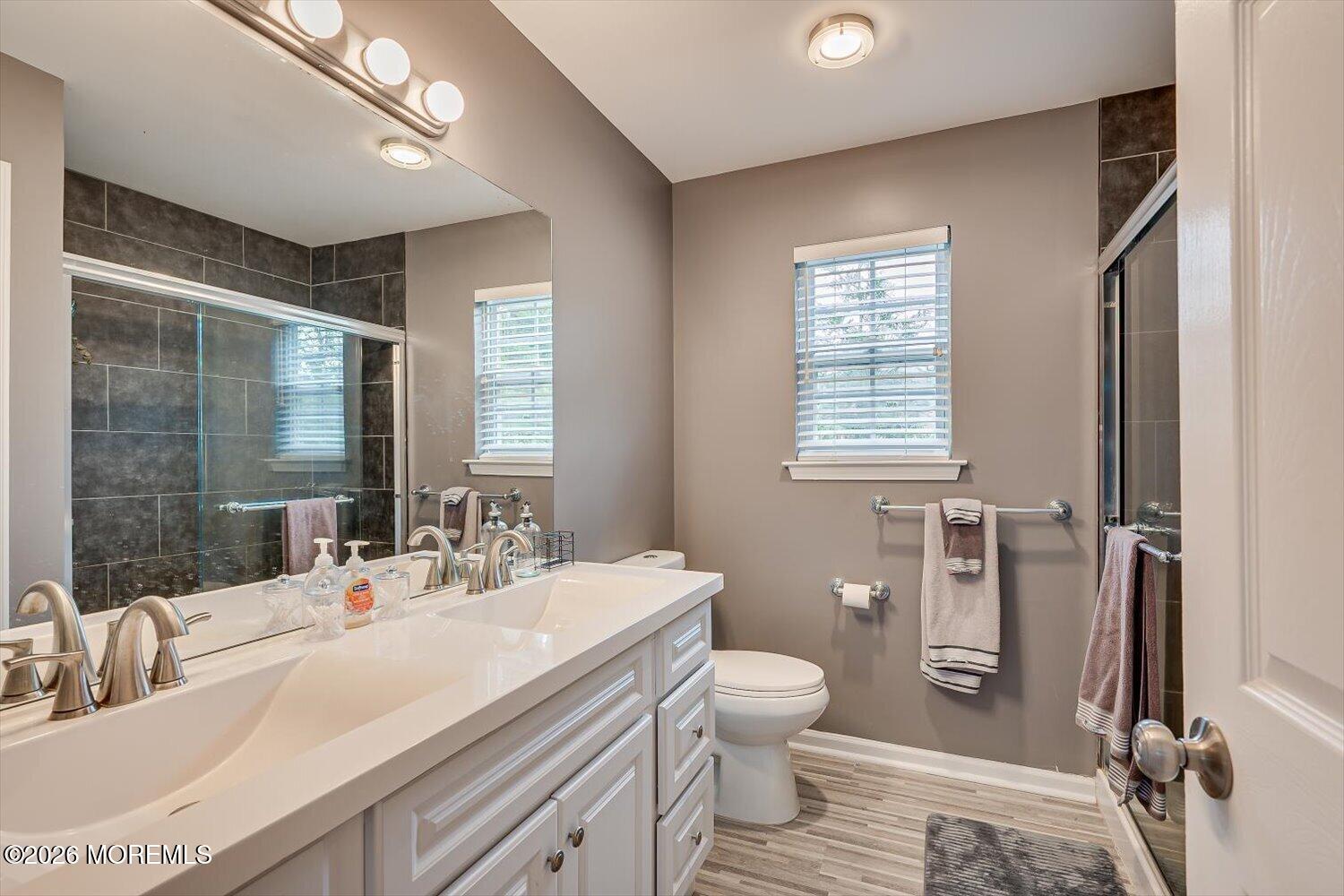 27 Lena Lane Bayville NJ 08721