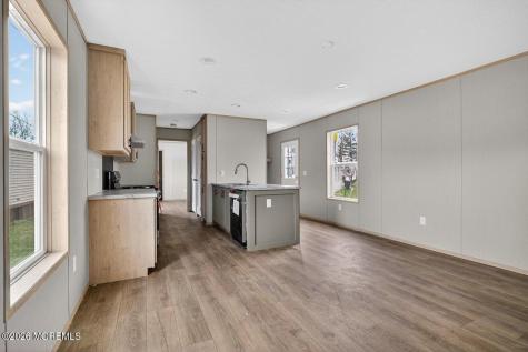 228 Maple Street Robbinsville NJ 08691
